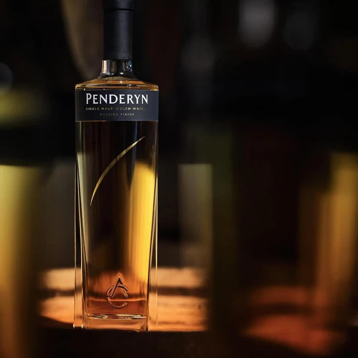 Penderyn Peated Bundle (Gold + Dragon Celt) 70cl