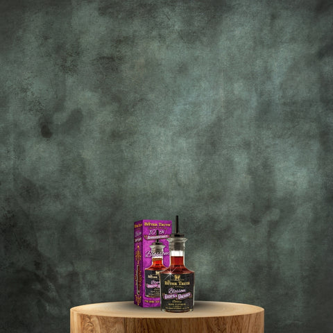 Bitter Truth Blossom Drops and Dashes Limited Edition 10th Anniversary 10cl  (Box Not in Good Condition)