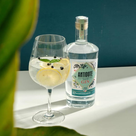 Antidote Gin 17 Botanicals & Spices 70cl