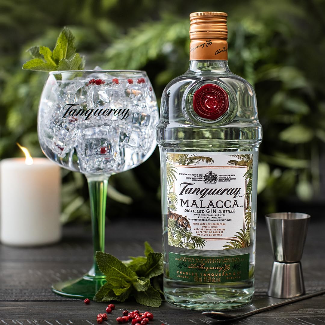 Tanqueray Malacca Gin 1L with Gift Bag and Keychain