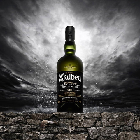 Ardbeg 10 Year Old Single Malt Scotch Whisky 70cl Gift Set