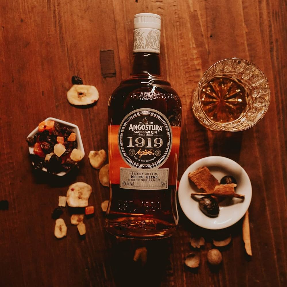 Angostura 1919 Premium Aged Rum Gift Pack 70cl