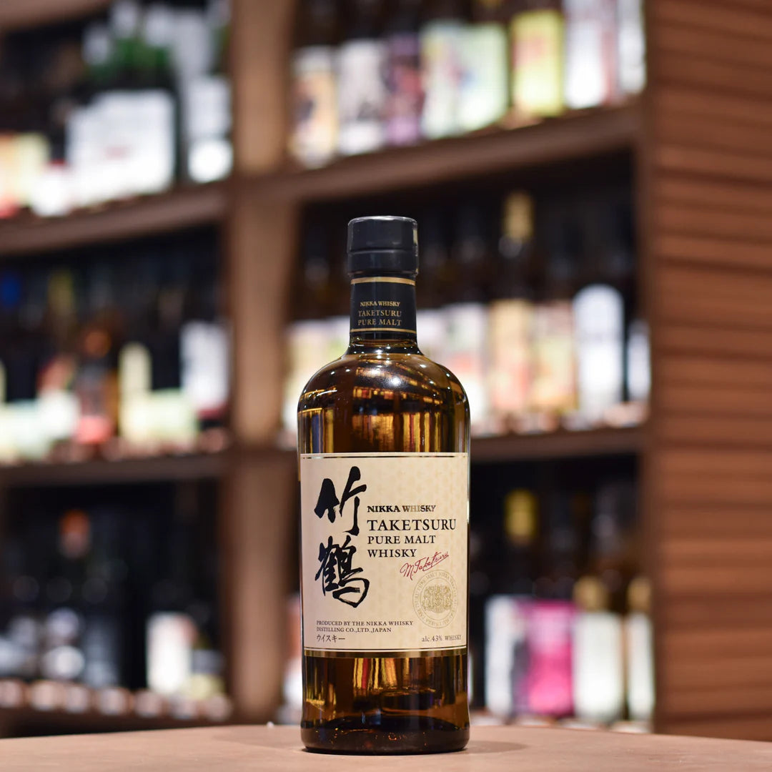 Nikka Taketsuru with FREE Blind Tasting Glass (Black)