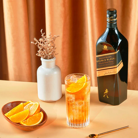 Johnnie Walker Double Black Label Blended Scotch Whisky 1L with Gift Bag and Keychain