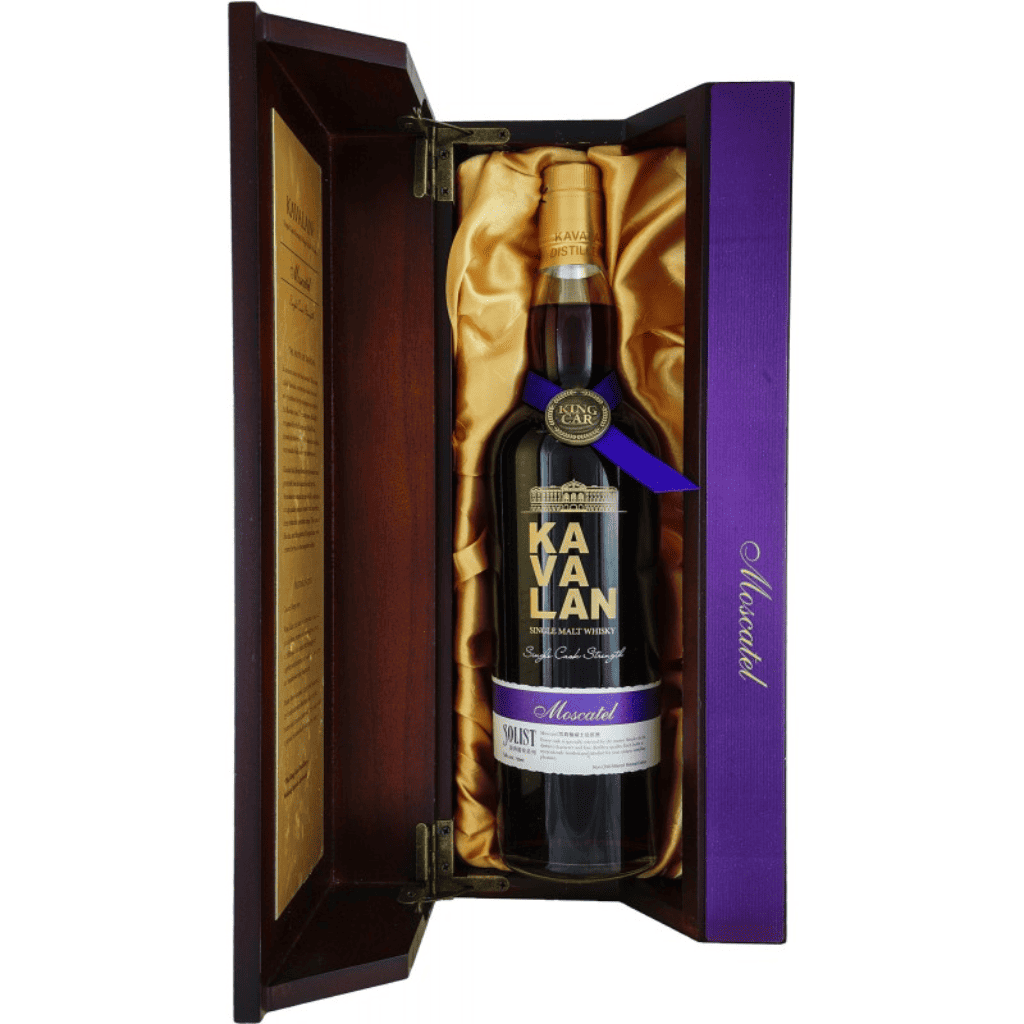 Kavalan Solist Moscatel Sherry Cask  with Ian Chang Signature