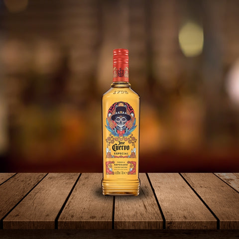 Jose Cuervo Calavera Limited Edition Set (Reposado, Silver) 75cl