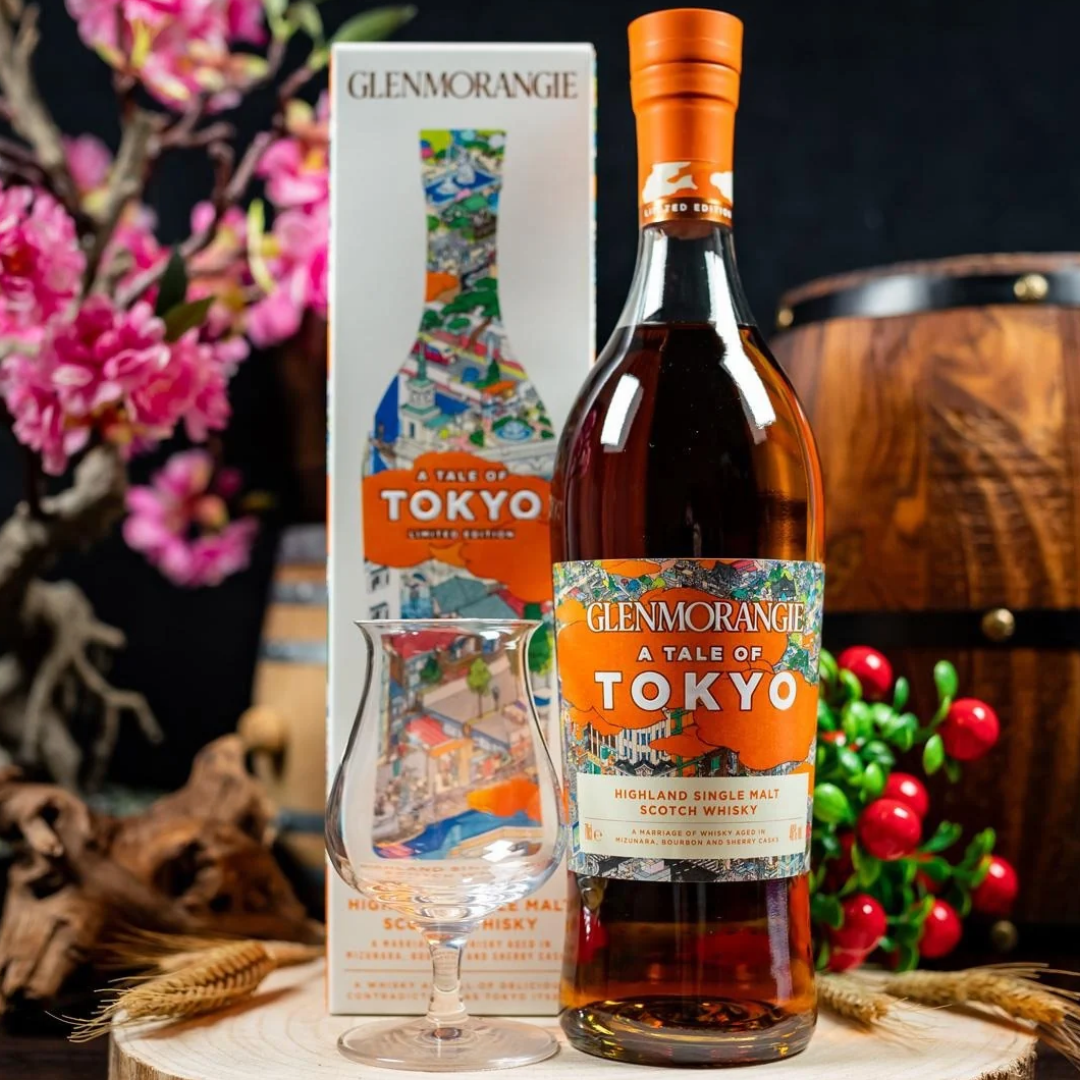 Glenmorangie Tale of Tokyo Single Malt Whisky 70cl with FREE Gun Decanter Set