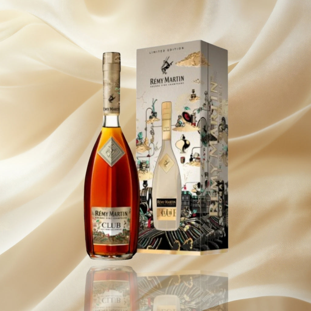 Remy Martin Club Limited Festive Gift Edition 70cl + FREE Charisma Glass