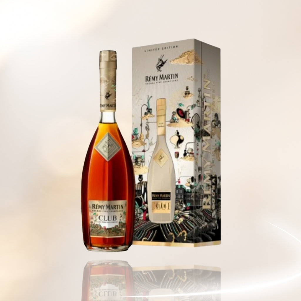 Remy Martin Club Limited Festive Gift Edition 70cl + FREE Charisma Glass