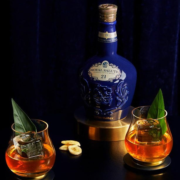 Royal Salute 21 Year Old The Signature Blended Scotch Whisky 70cl