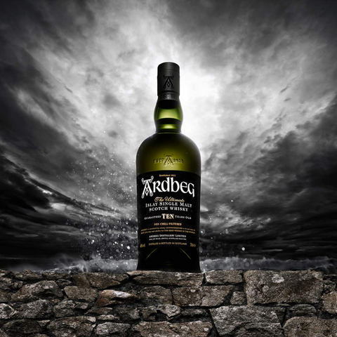 Ardbeg 10 Year Old 70cl - 2008 Bottling (World Whisky Of The Year Winner)
