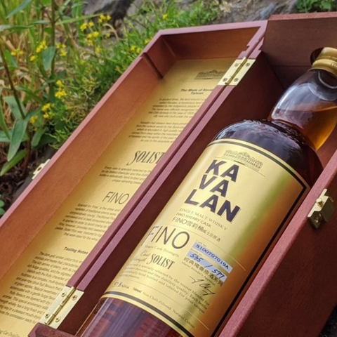 Kavalan Solist Fino Sherry Cask with Ian Chang Signature