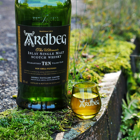 Ardbeg 10 Year Old Single Malt Scotch Whisky (700ml)