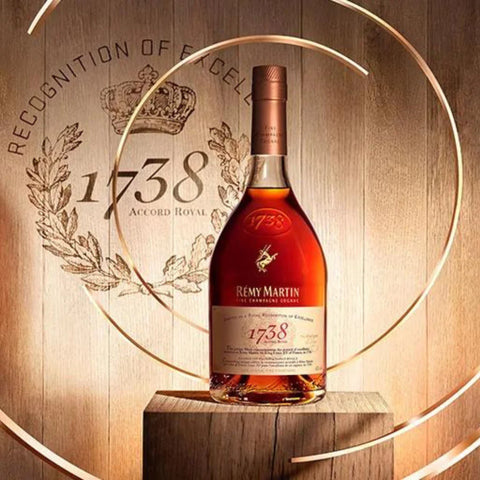 Remy Martin 1738 Accord Royal 70cl + FREE Tote Bag