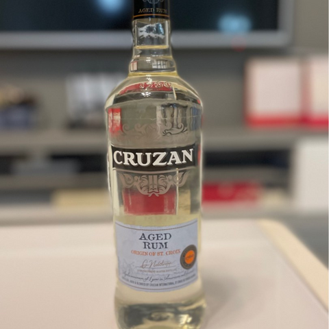 Cruzan Aged Rum Light White Rum 75cl