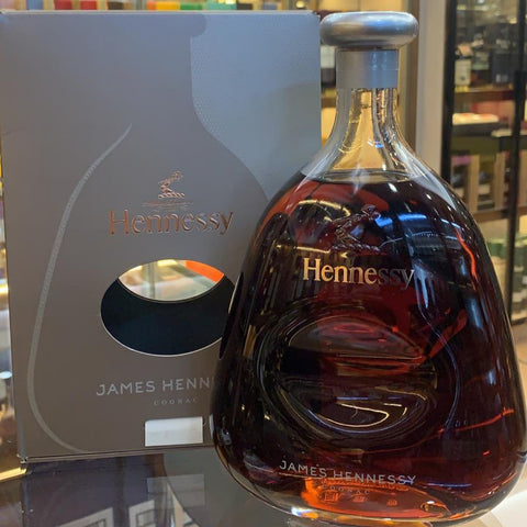 Hennessy James 1L