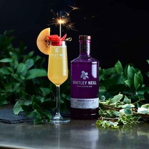 Whitley Neill Rhubarb & Ginger Gin 70cl + Free 50ML WN Blackberry