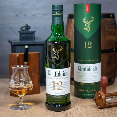 Glenfiddich 12 (Amontillado Sherry Cask, Single Malt, Triple Oak) Bundle