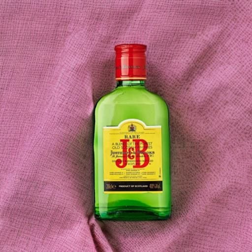 J&B Rare Blended Scotch Whisky 20cl