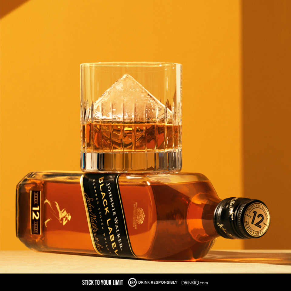 Johnnie Walker Black Label 12 Year Old Whisky 1L