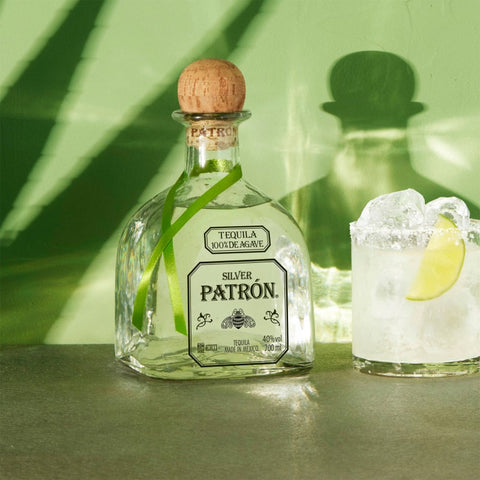 Patron Silver Tequila 75cl with FREE Gift Box and Silver Shaker