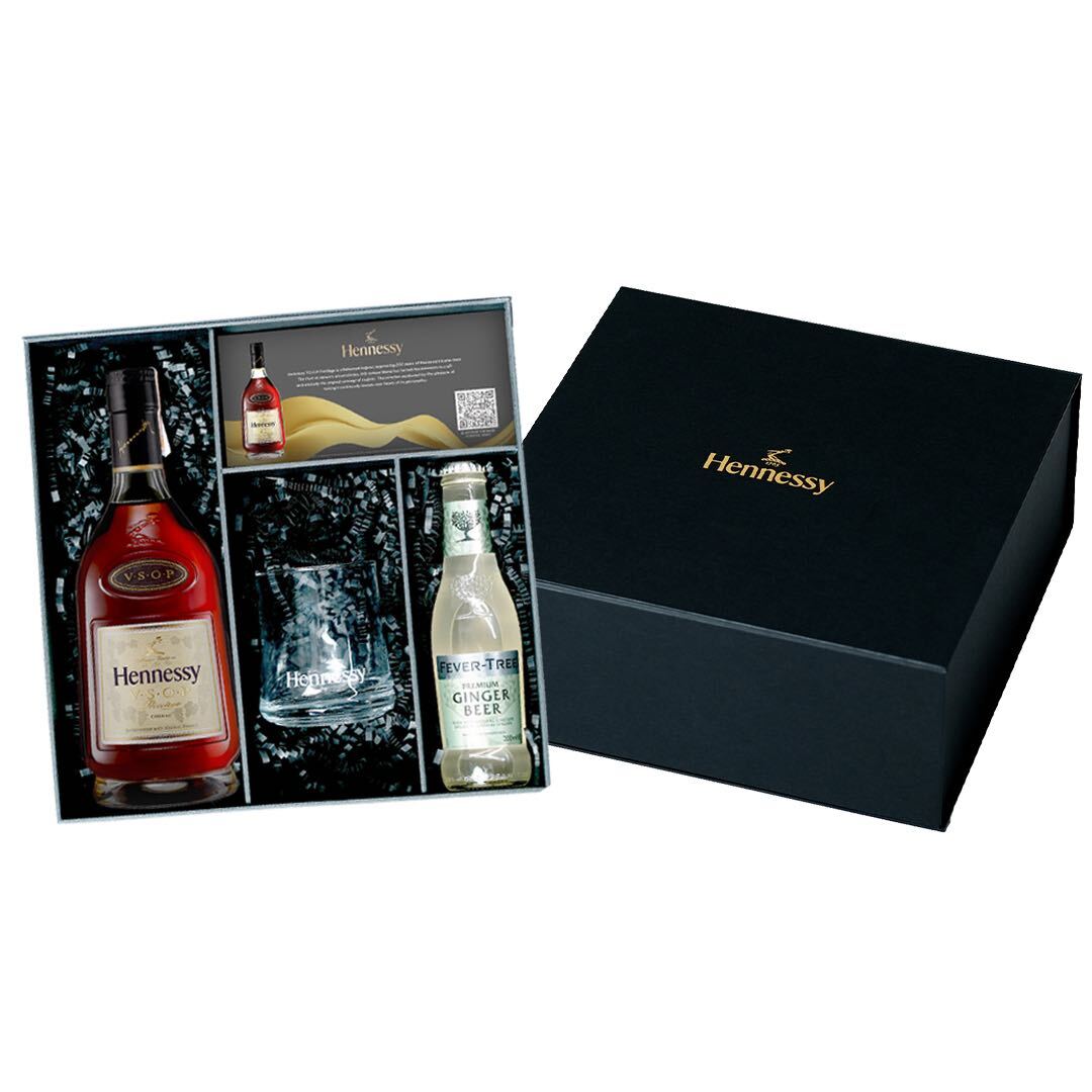 Hennessy VSOP 70cl Gift Set