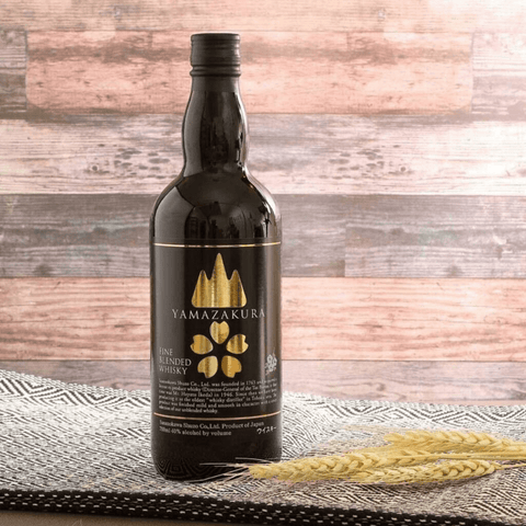 Yamazakura Black Japanese Blended Whisky 70cl - Asaka Distillery